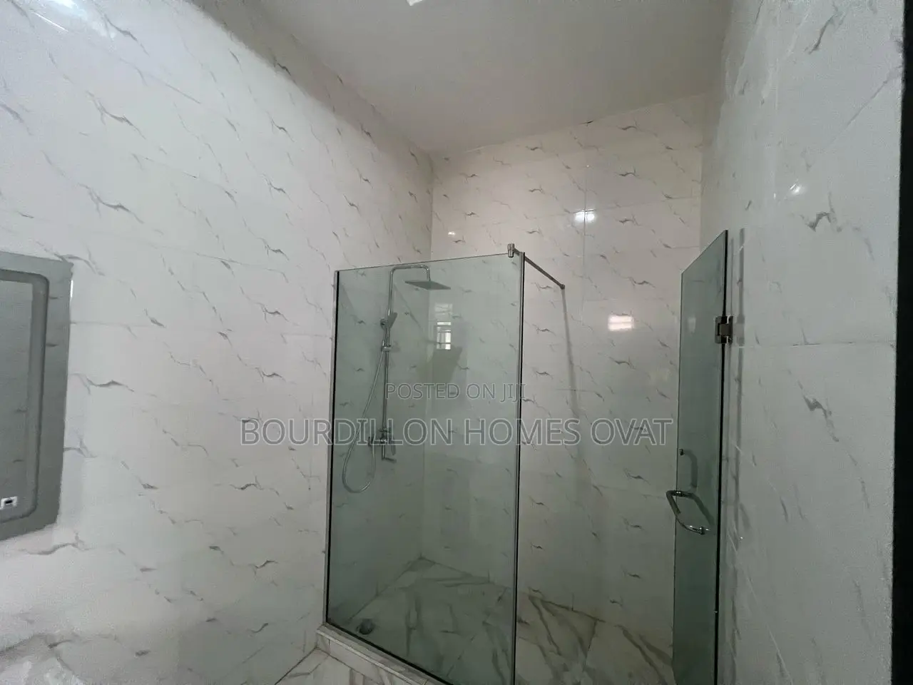 4bdrm Duplex in Lekki for sale in Lekki