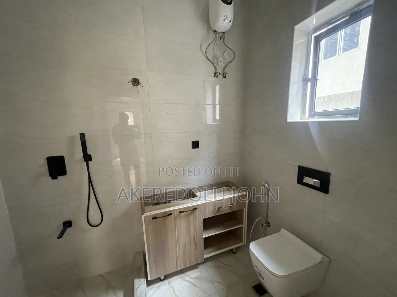 2bdrm Block of Flats in Jahi for sale in Jahi