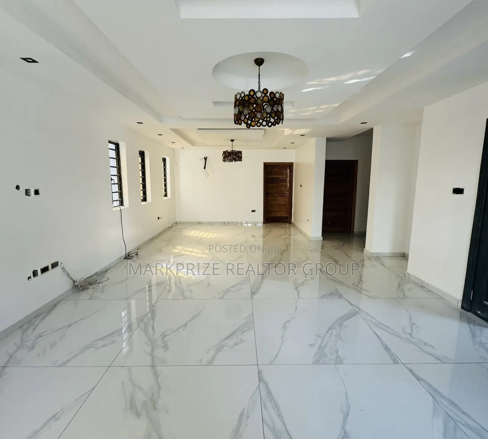 5bdrm Duplex in Magodo Gra Phase 2 for sale in Magodo