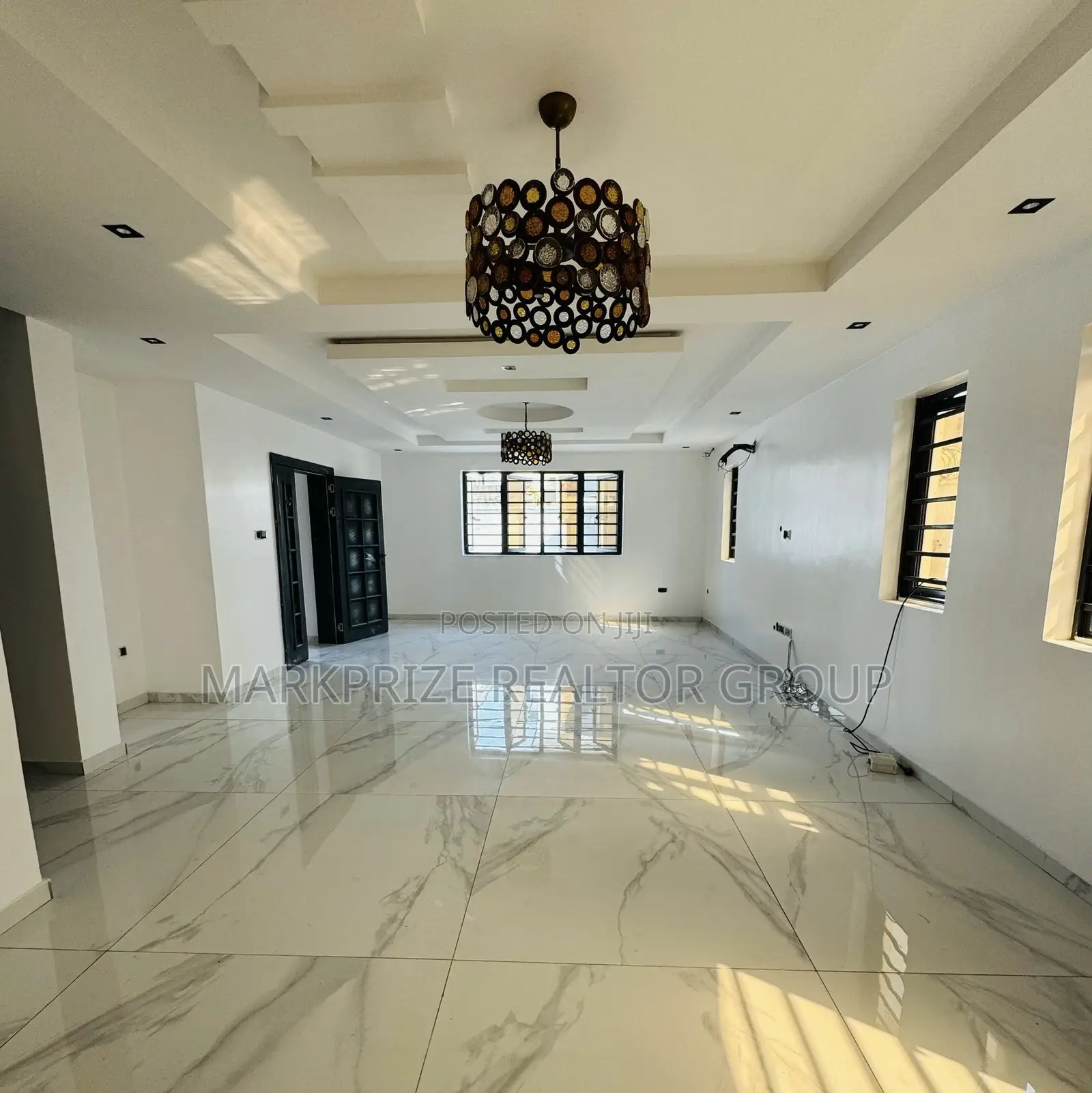 5bdrm Duplex in Magodo Gra Phase 2 for sale in Magodo