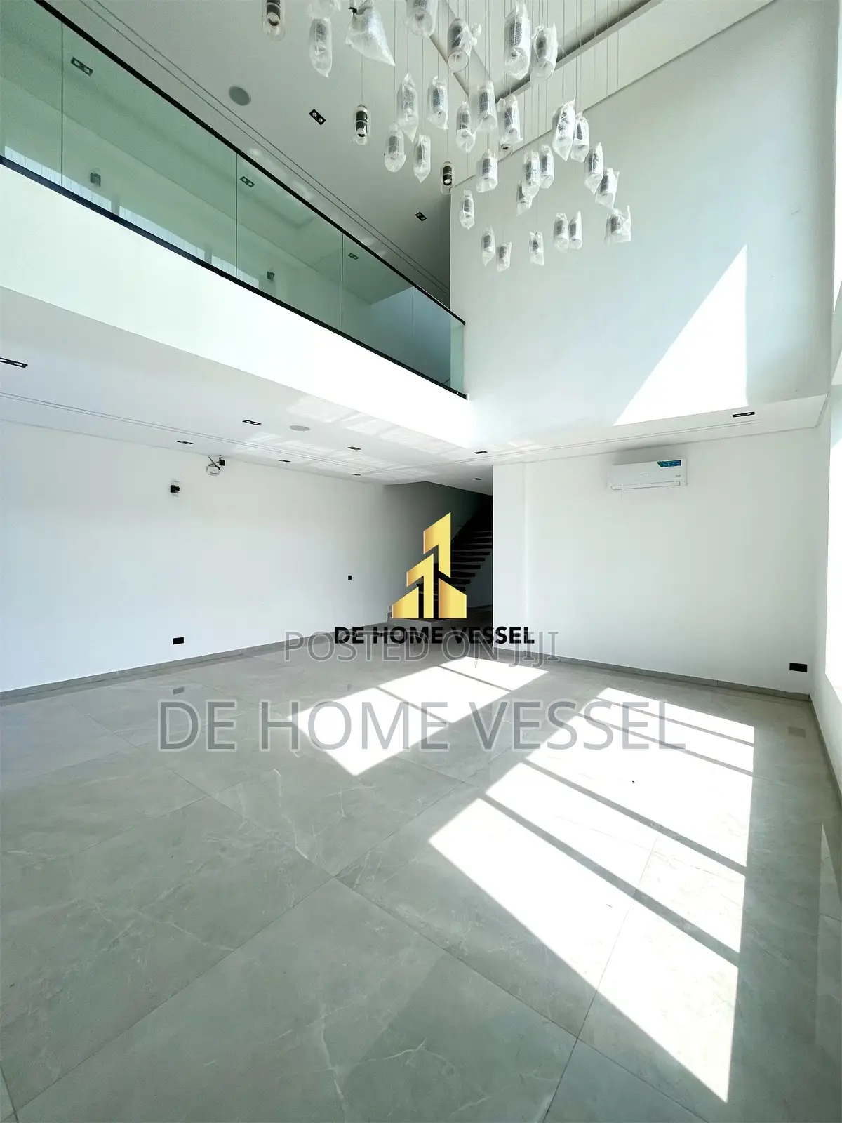 5bdrm Duplex in Ikate for sale in Ikate