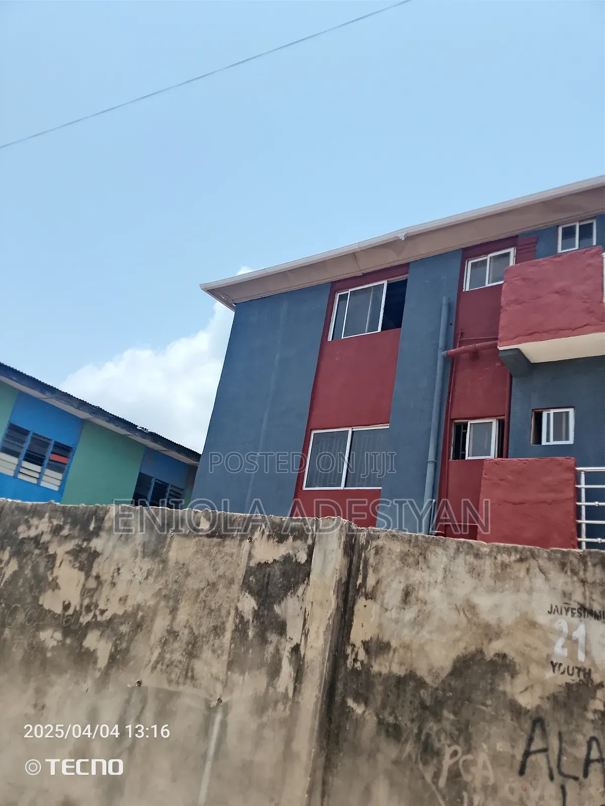 Furnished 1bdrm Block of Flats in Ikorodu Aga for rent in Ikorodu Garage