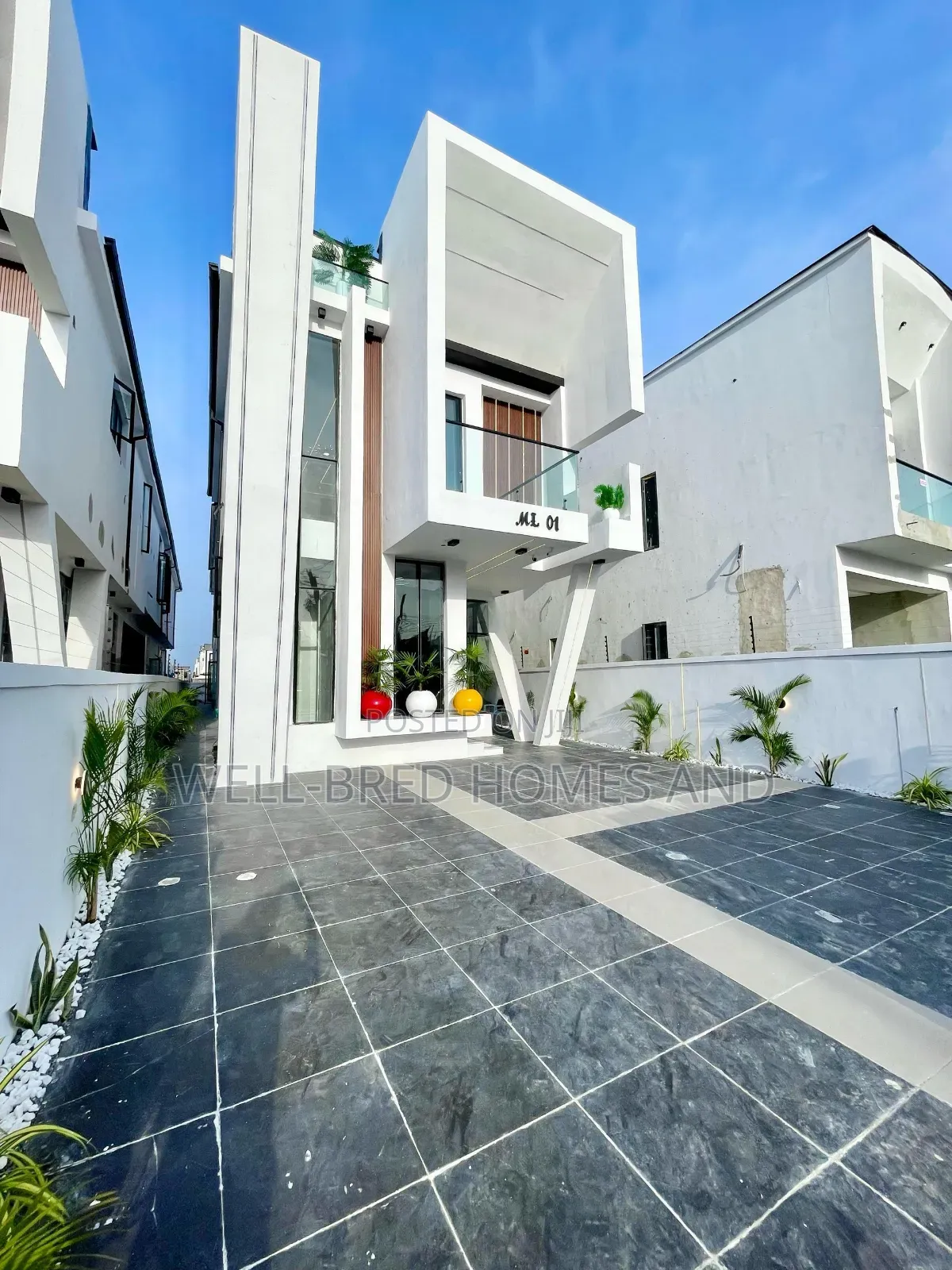 5bdrm Duplex in Ikota Lekki Lagos for sale in Lekki