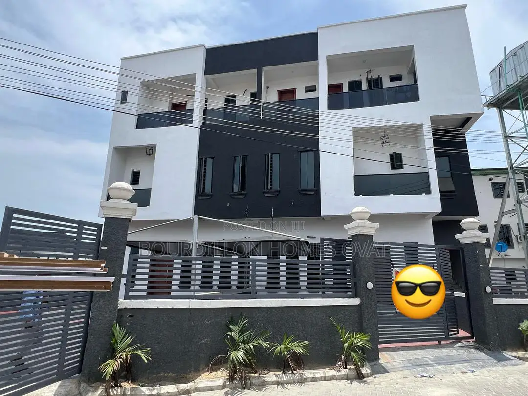 4bdrm Duplex in Lekki for sale in Lekki