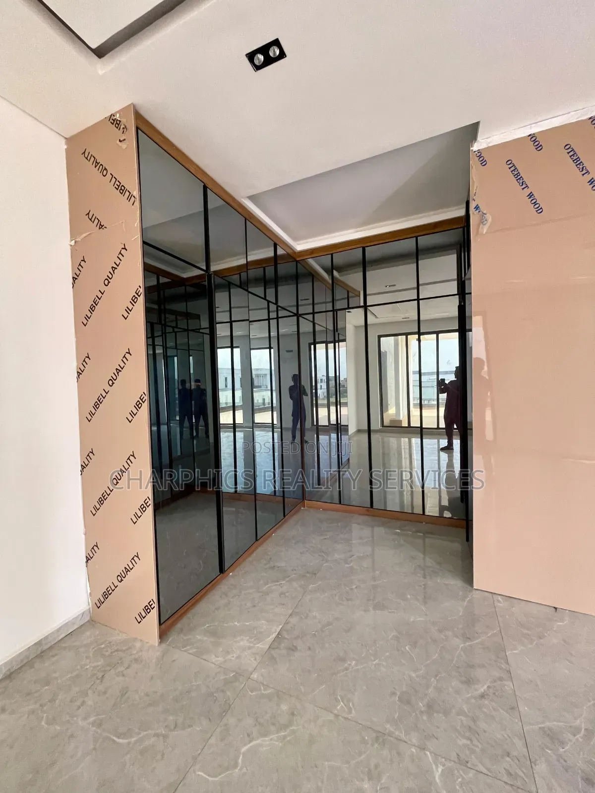 5bdrm Duplex in Ikate for sale in Ikate