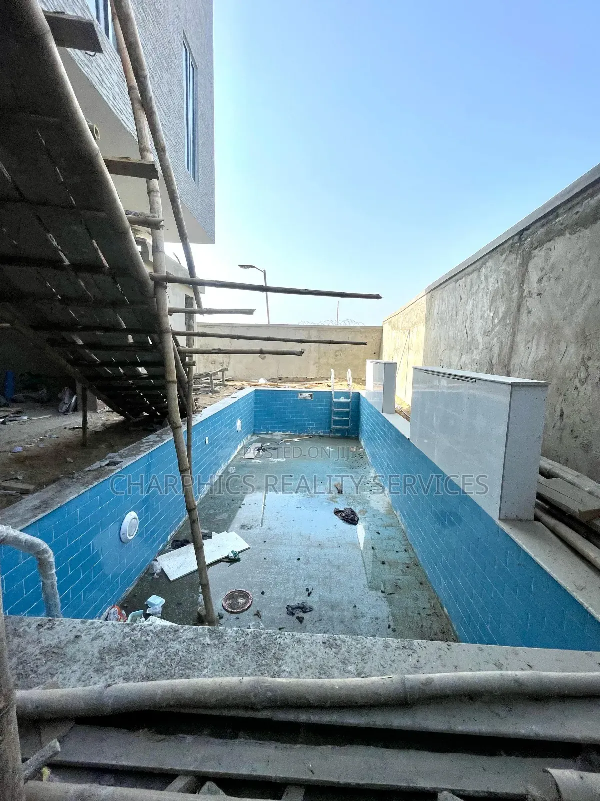 2bdrm Apartment in Ikate for sale in Ikate