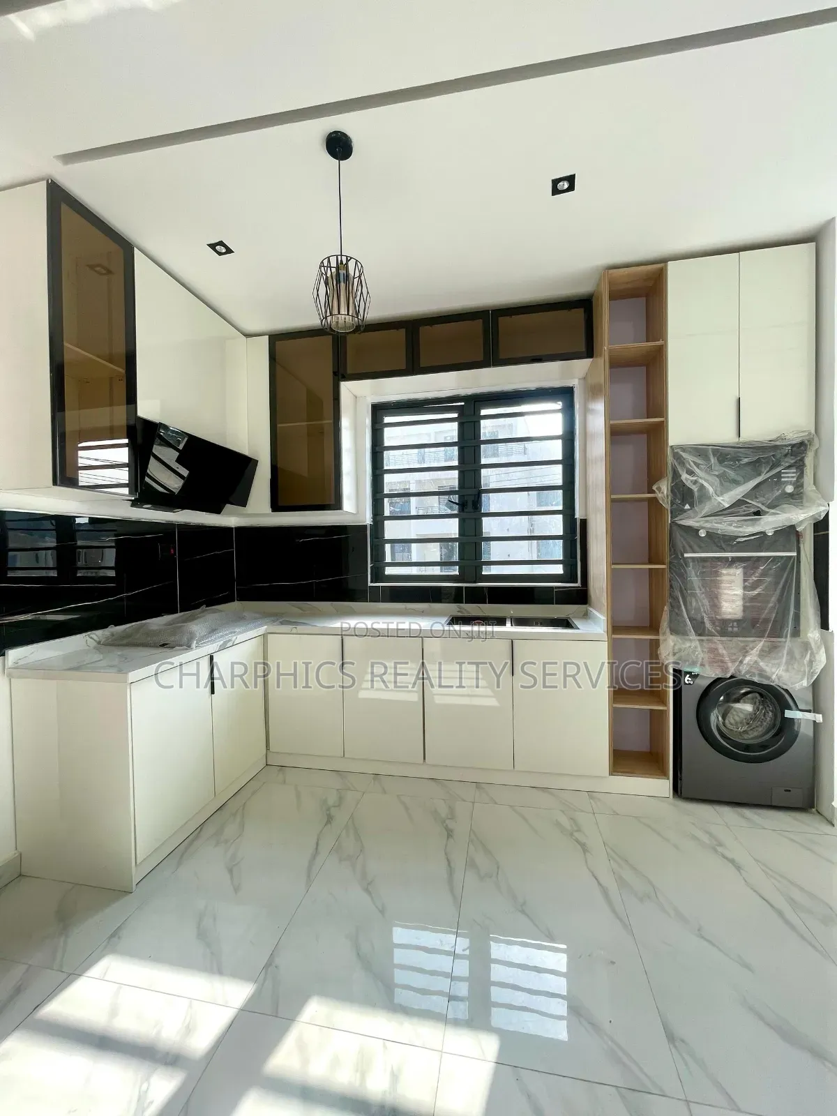 2bdrm Apartment in Ikate for sale in Ikate
