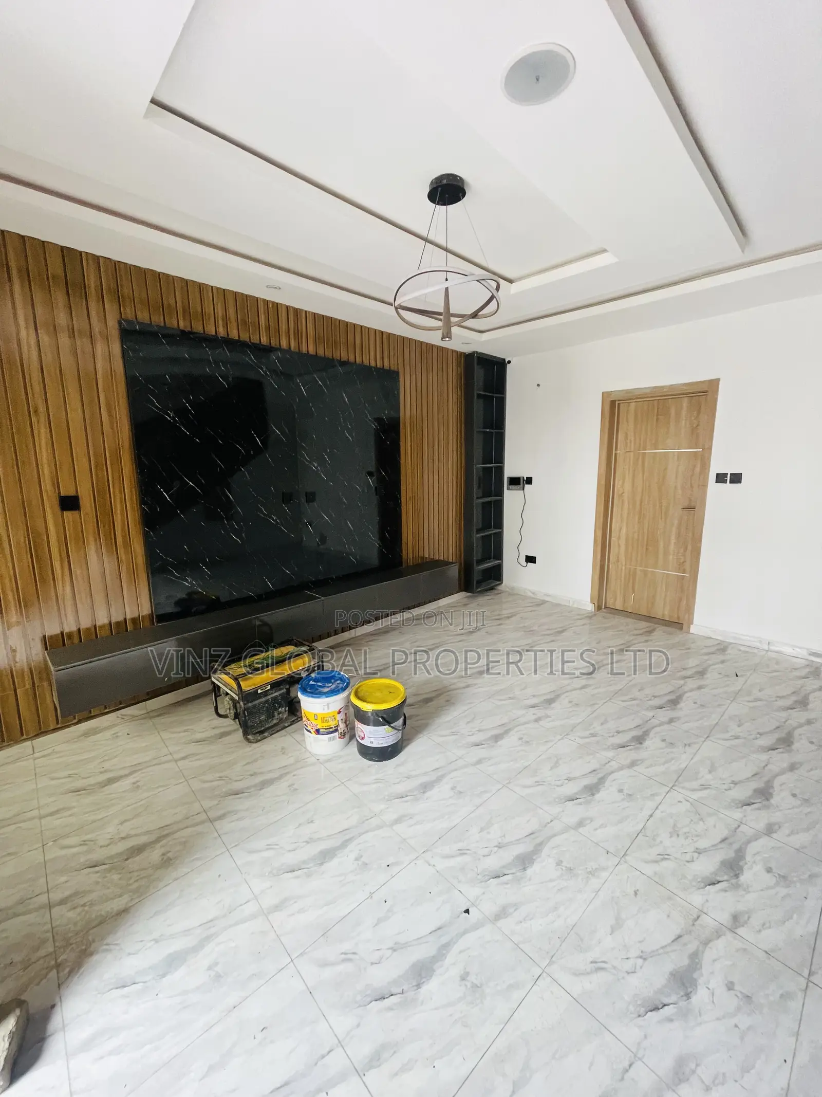 3bdrm Duplex in Lekki for sale in Lekki