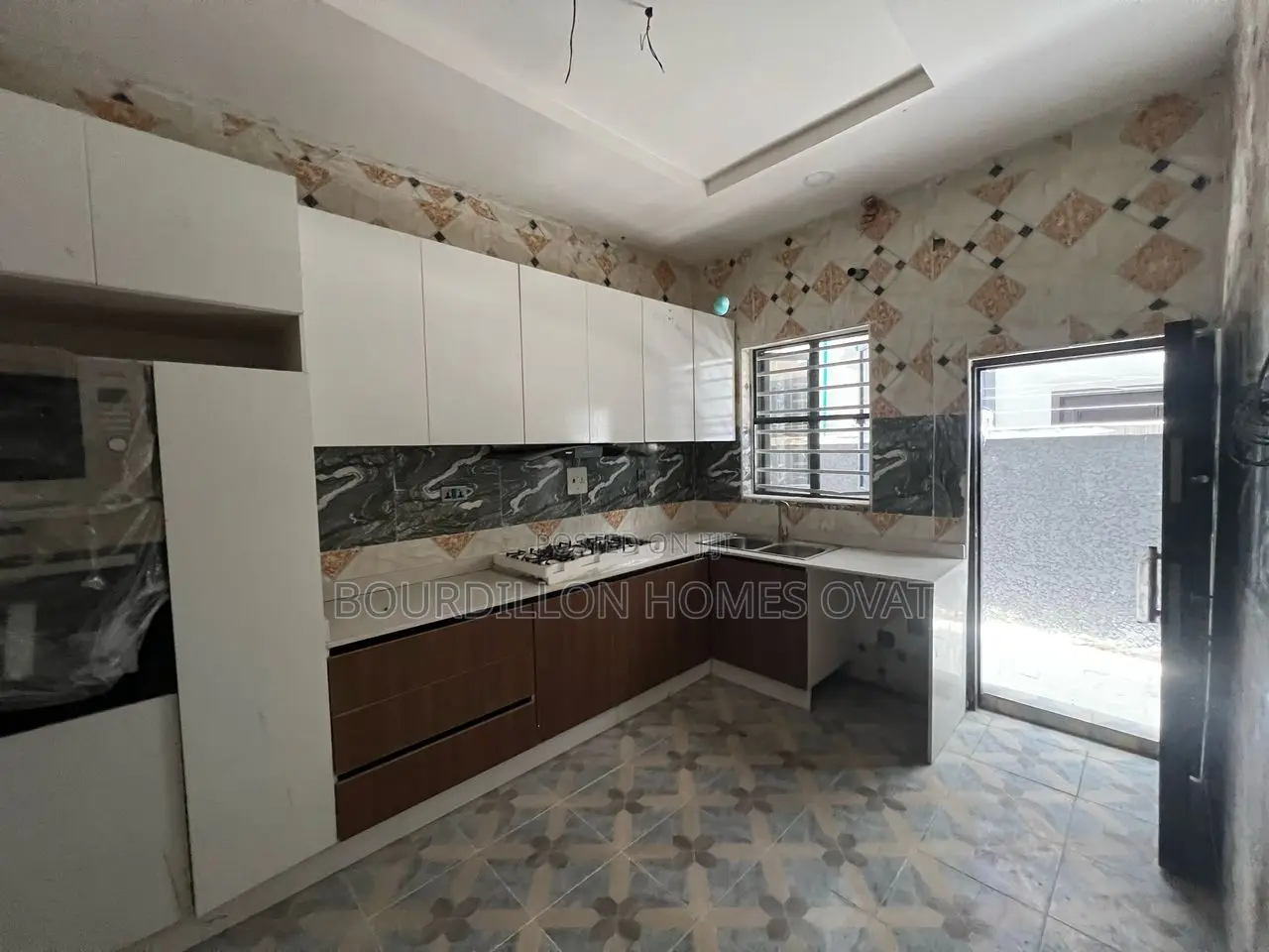 4bdrm Duplex in Lekki for sale in Lekki
