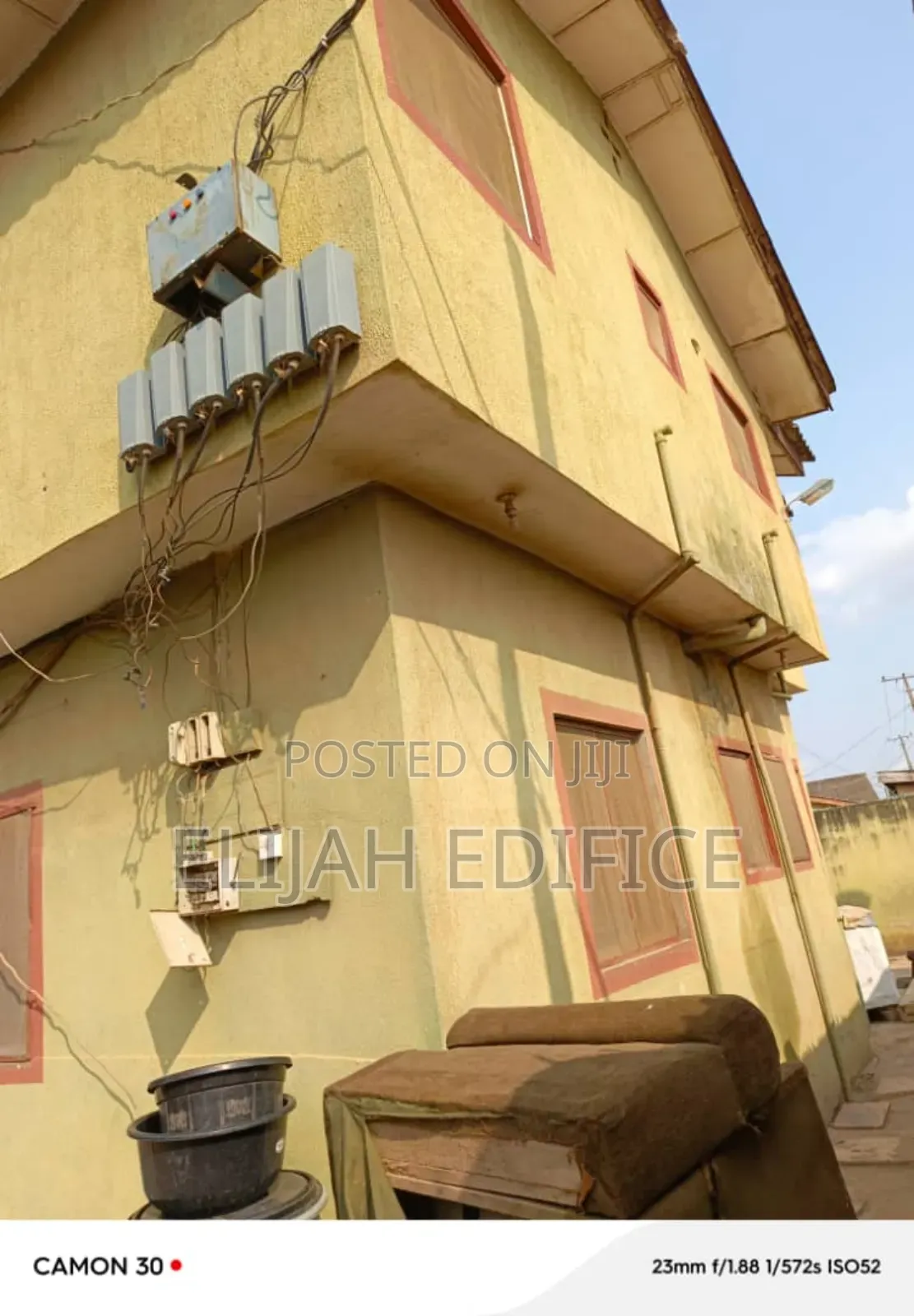 12bdrm Block of Flats in New Oko Oba, Egbeda / Egbeda for sale in Egbeda / Egbeda