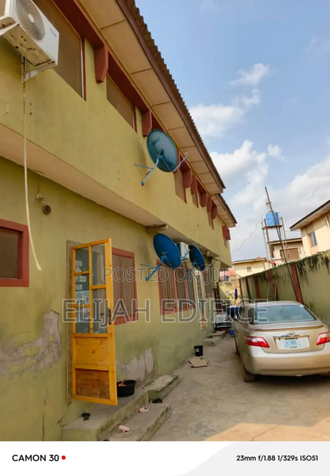 12bdrm Block of Flats in New Oko Oba, Egbeda / Egbeda for sale in Egbeda / Egbeda