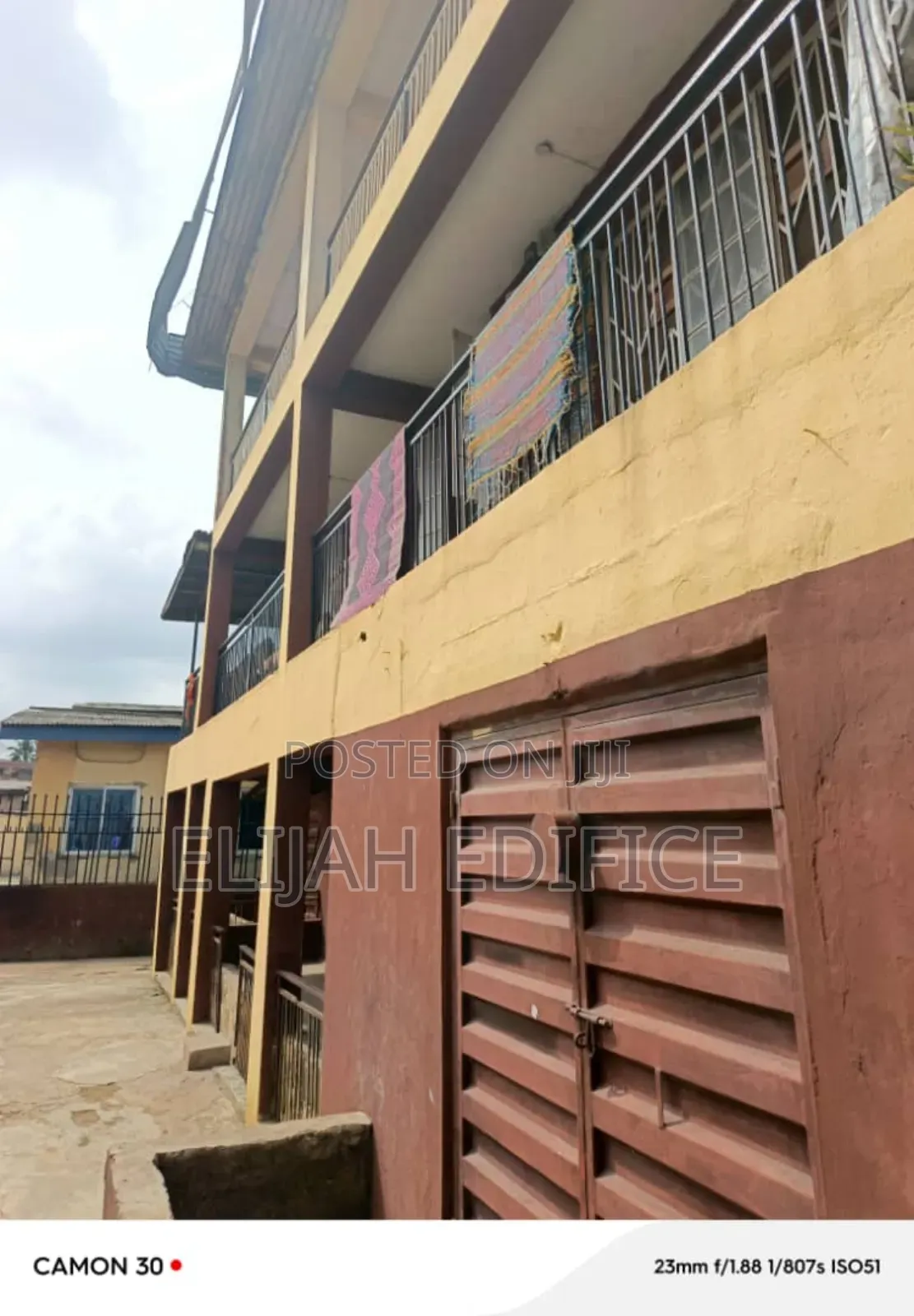 Furnished 19bdrm Block of Flats in Orile Agege for sale in Agege