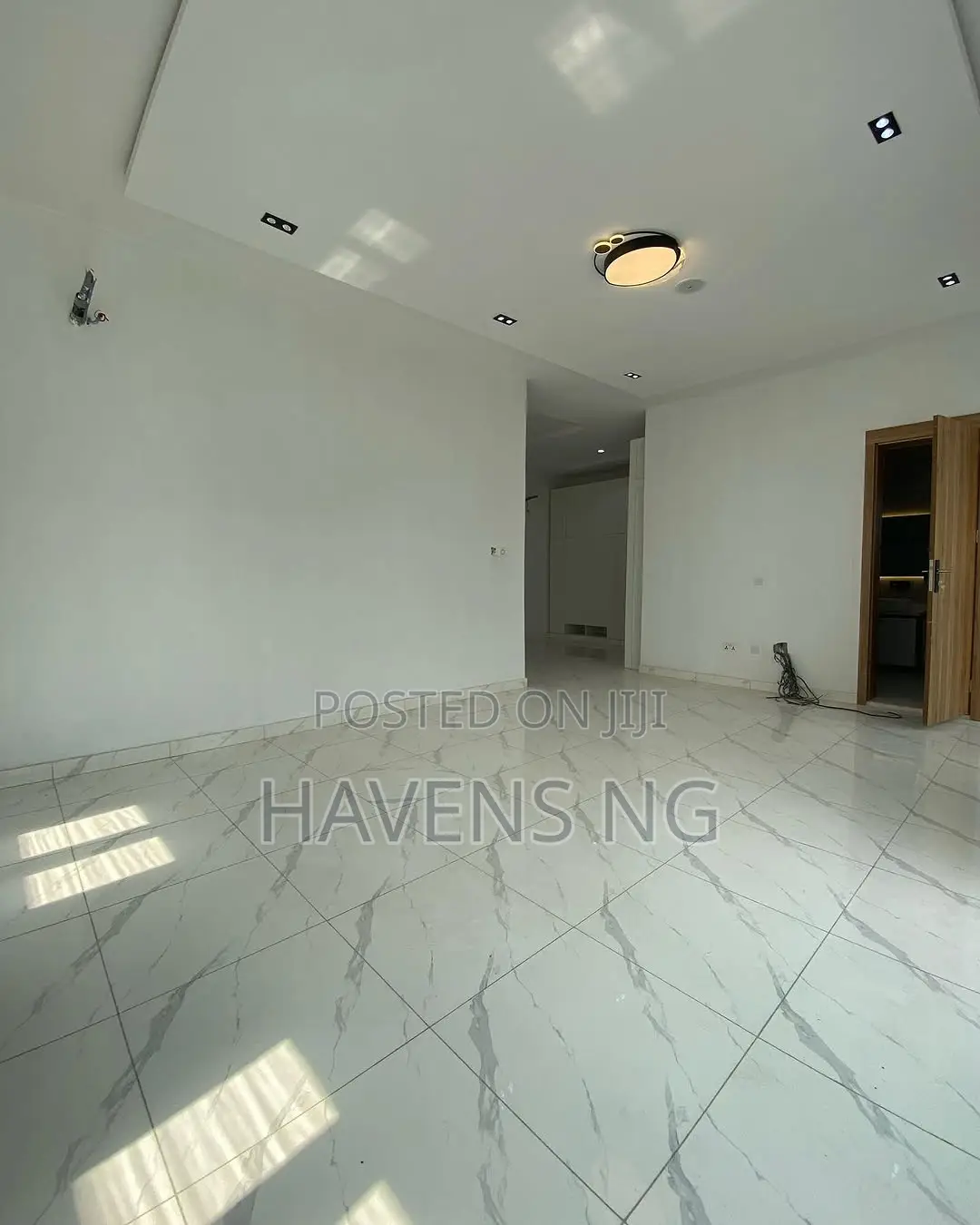 5bdrm Duplex in Sangotedo for sale in Sangotedo