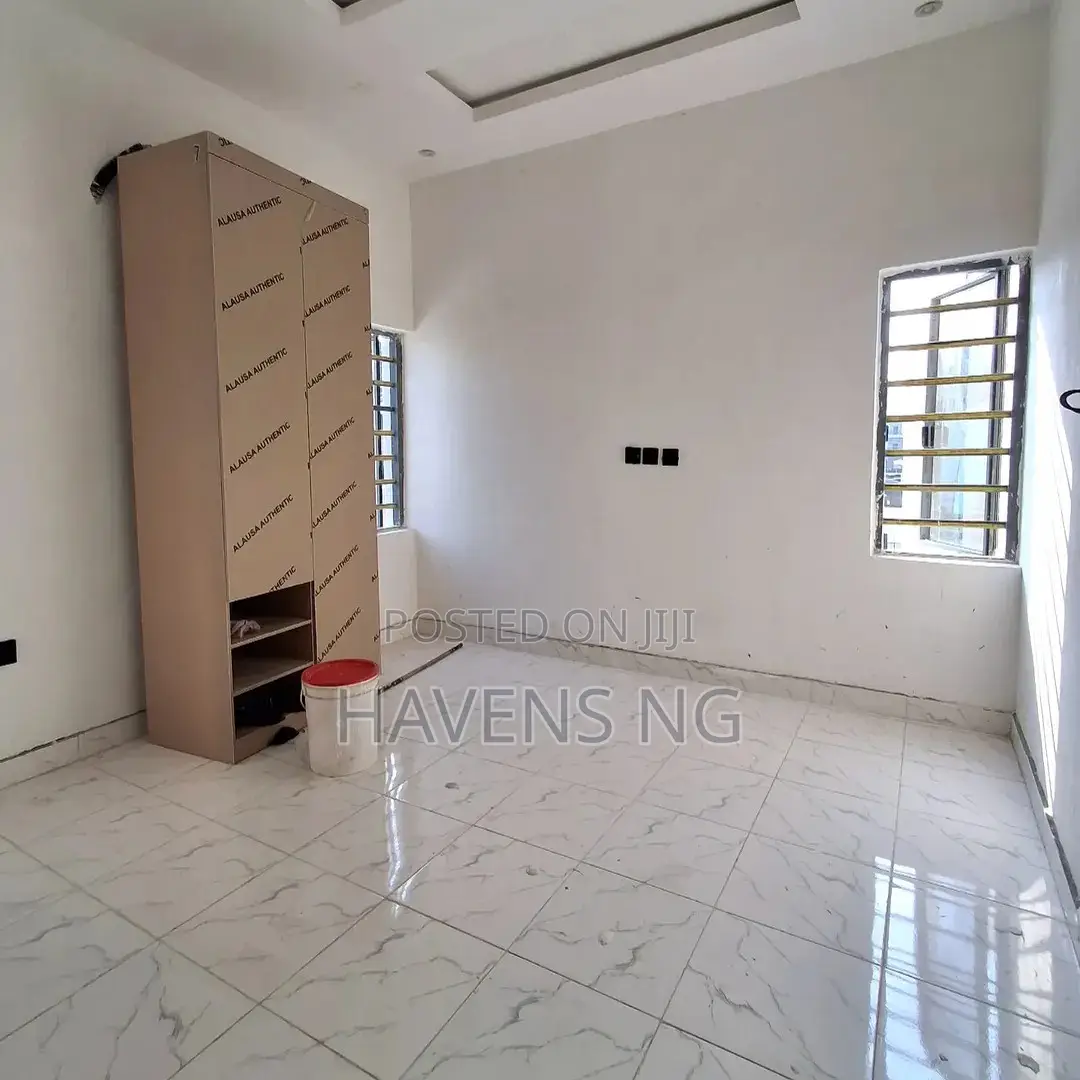 4bdrm Duplex in Sangotedo for sale in Sangotedo