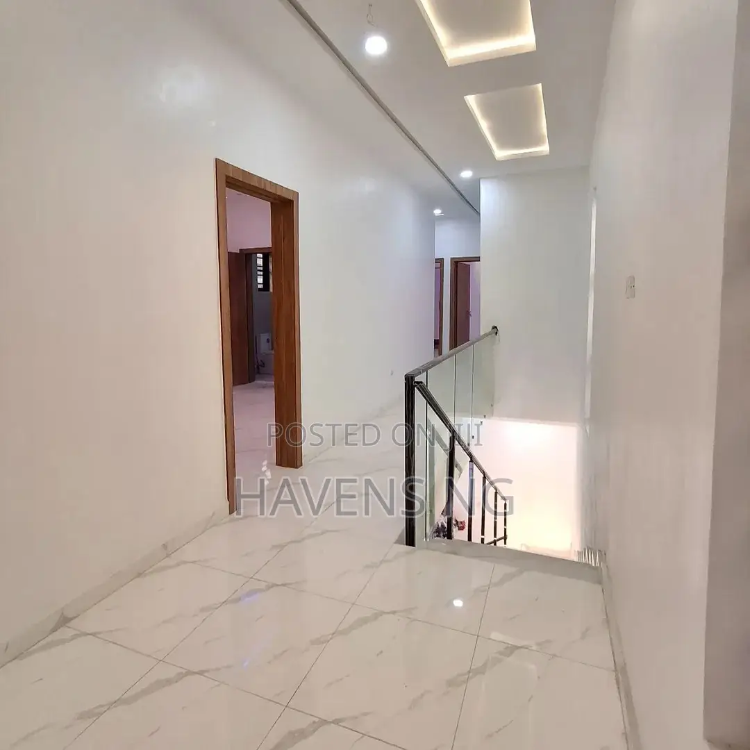 4bdrm Duplex in Sangotedo for sale in Sangotedo