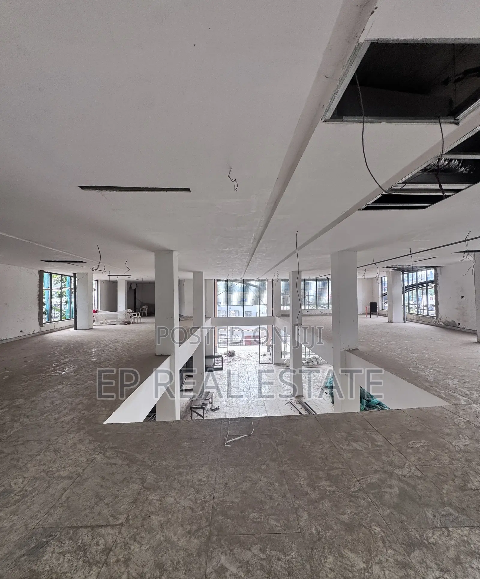Plaza: Wuse2 Plaza for Sale. in Wuse 2