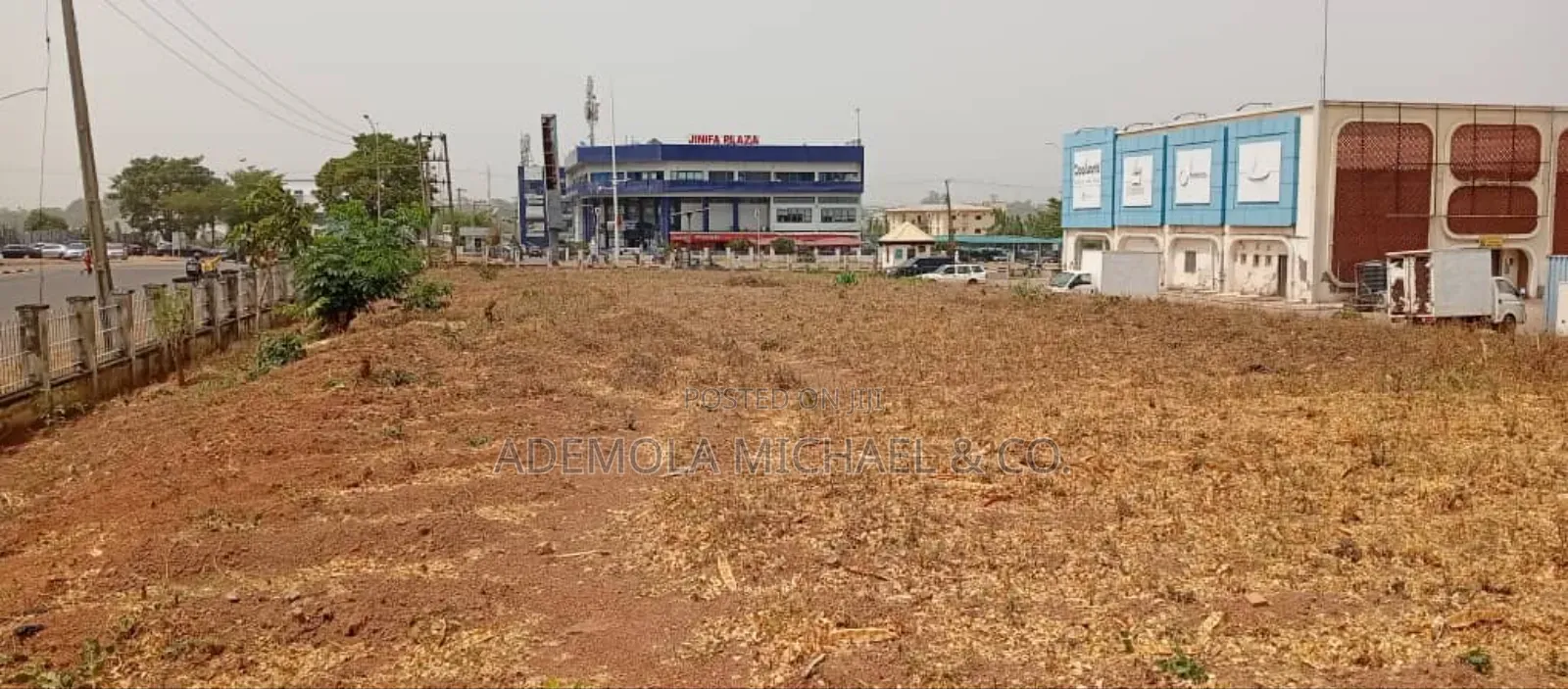 Showroom for Sale at Central Area in Central Business District