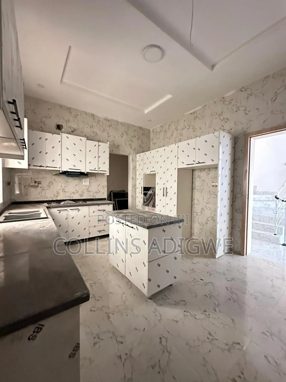 4bdrm Duplex in Ikota Call To Enter for rent in Ikota