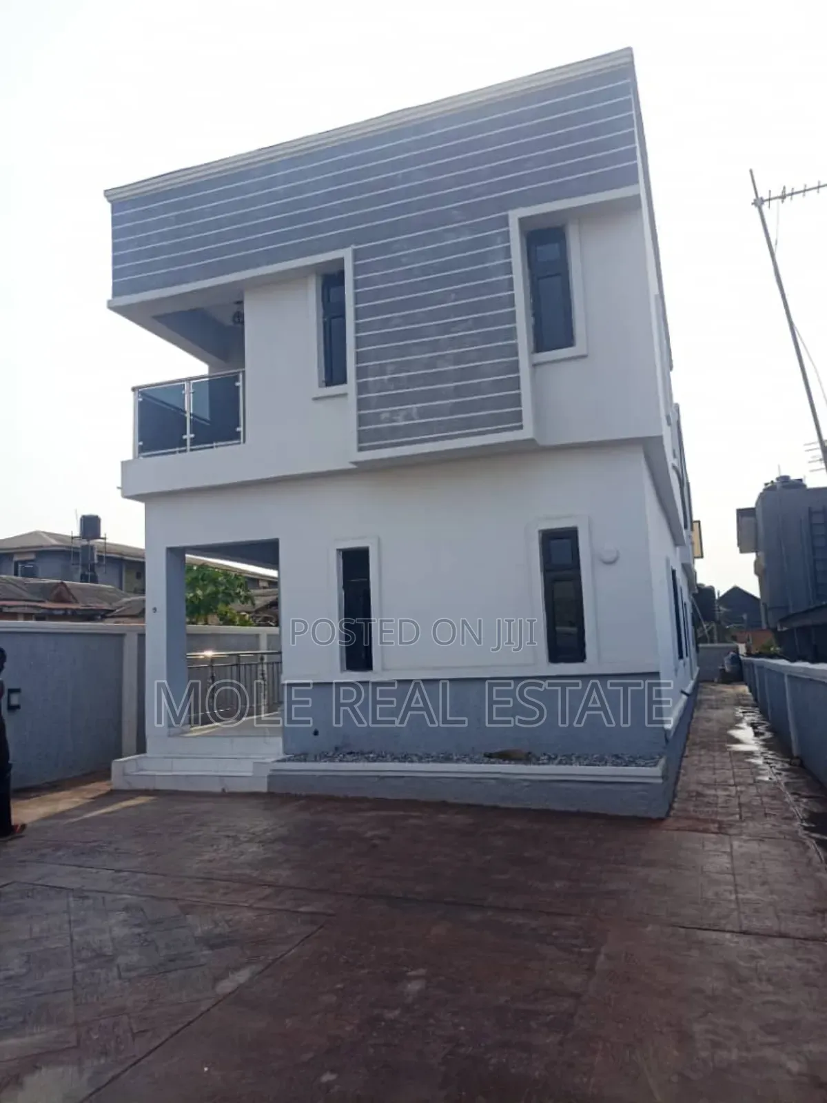 5bdrm Duplex in Abeson Estate Ipaja for sale in Ipaja / Ipaja