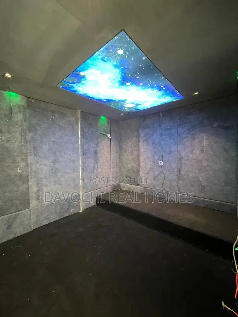 5 Bedroom Detached Duplex With Bq, Swimming Pool and Cinema. in Osapa london