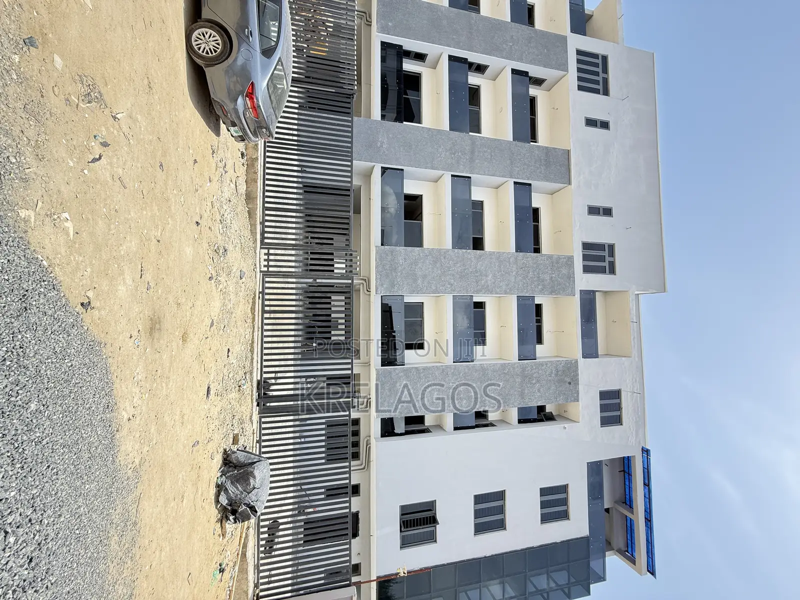 2bdrm Apartment in Lekki Phase 1 for sale in Lekki Phase 1