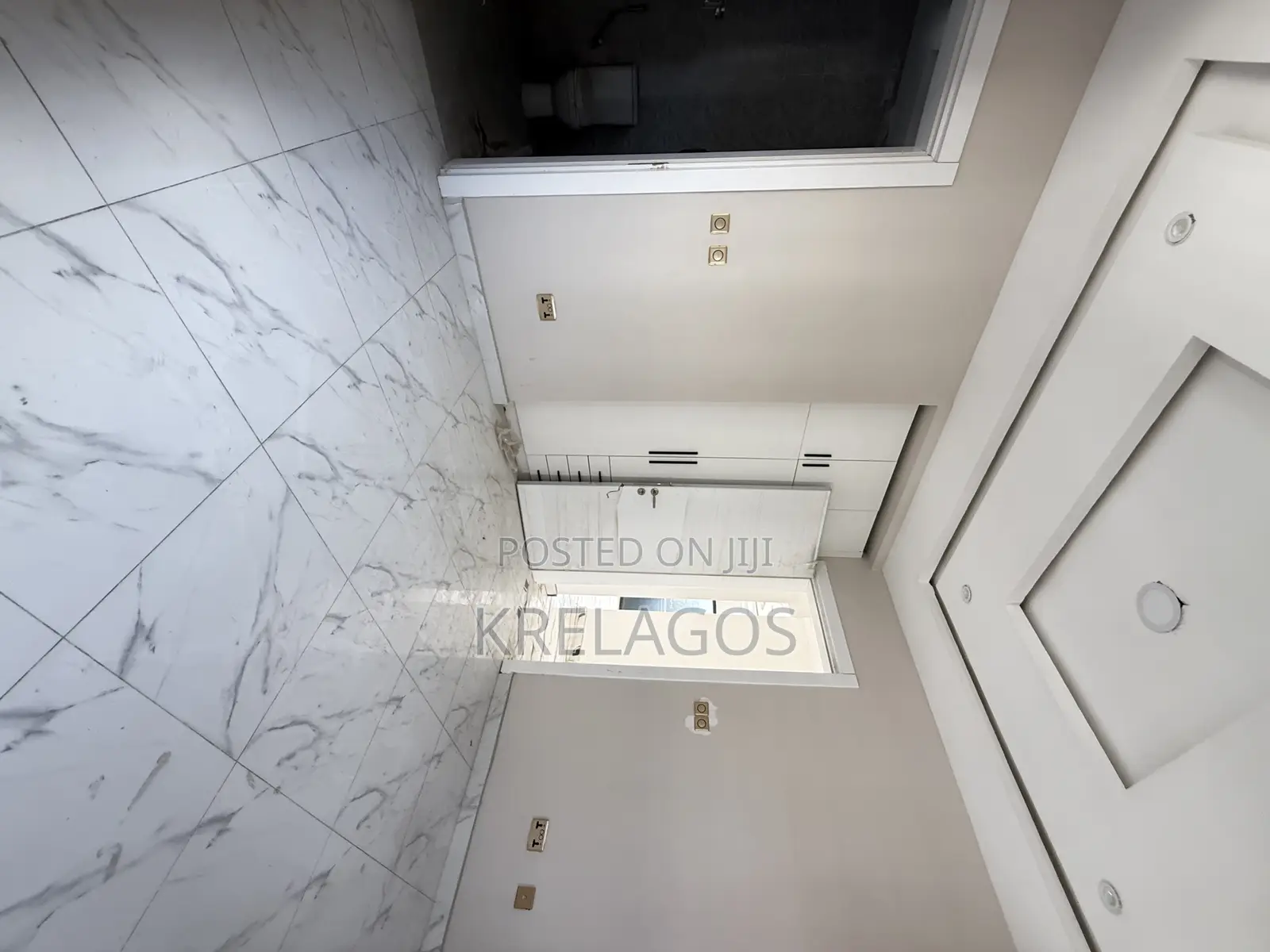 2bdrm Apartment in Lekki Phase 1 for sale in Lekki Phase 1