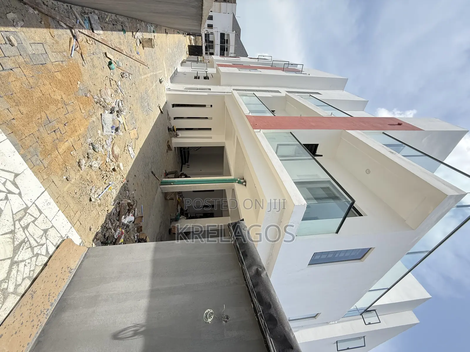 3bdrm Apartment in Lekki Phase 1 for sale in Lekki Phase 1