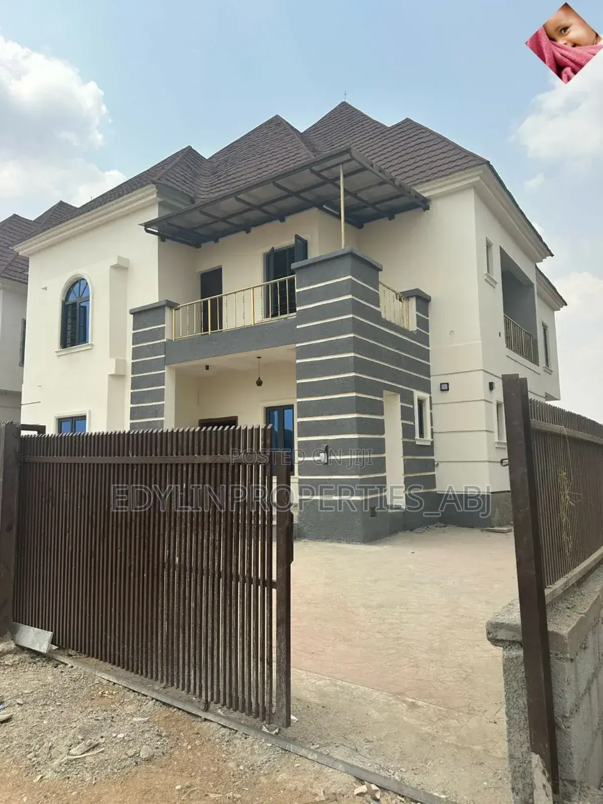 Five Bedrooms Fully Detached Duplex at Gwarimpa Abuja in Gwarinpa
