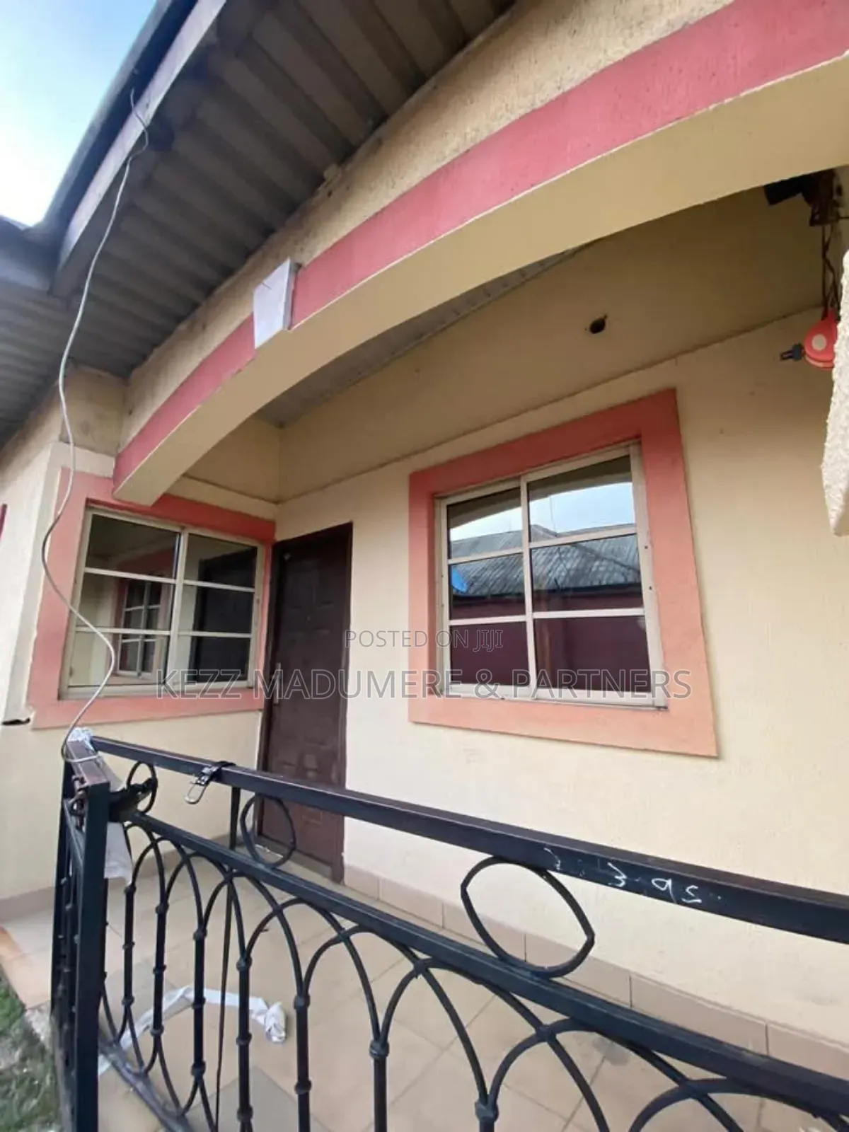 4bdrm Block of Flats in New Road , Ada, Port-Harcourt for sale in Port-Harcourt