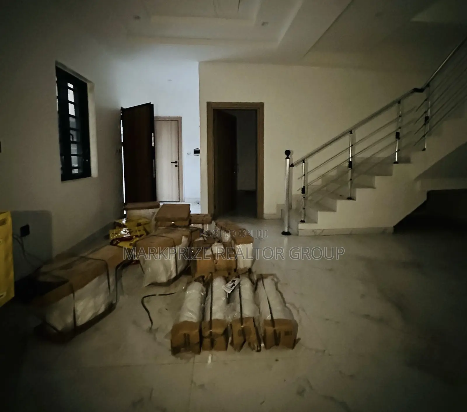 4bdrm Duplex in Opebi Ikeja Lagos for sale in Opebi