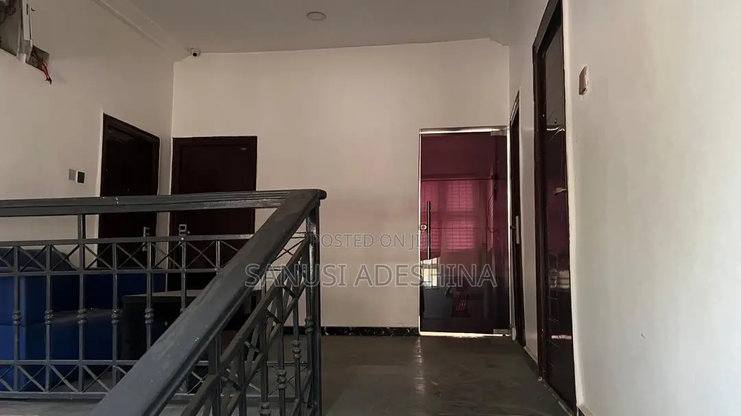 4bdrm Duplex in Gwarimpa Estate,By, Gwarinpa for sale in Gwarinpa