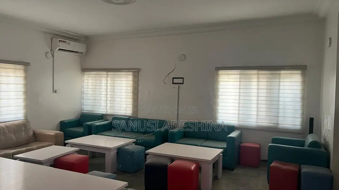 4bdrm Duplex in Gwarimpa Estate,By, Gwarinpa for sale in Gwarinpa