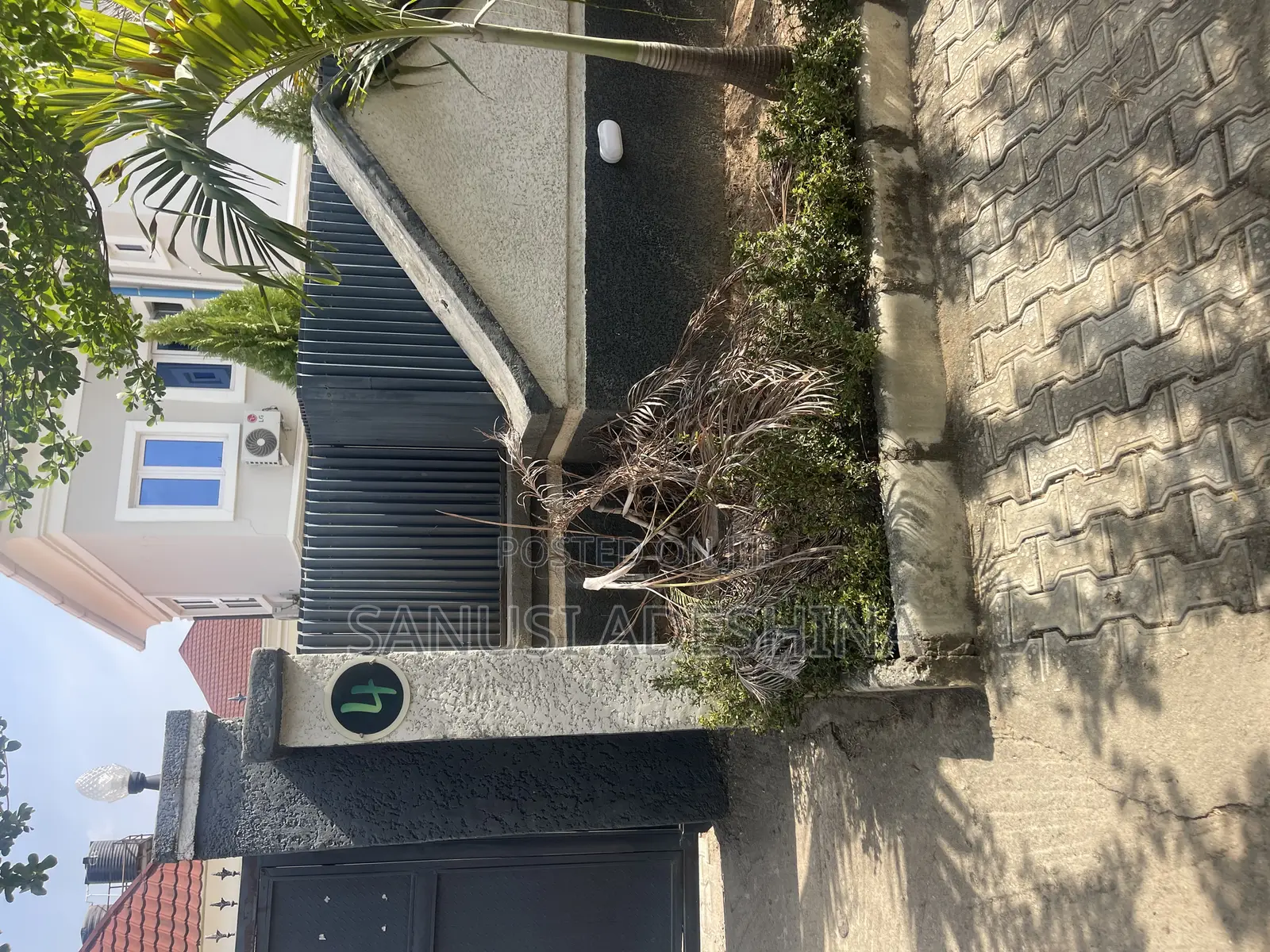 4bdrm Duplex in Gwarimpa Estate,By, Gwarinpa for sale in Gwarinpa