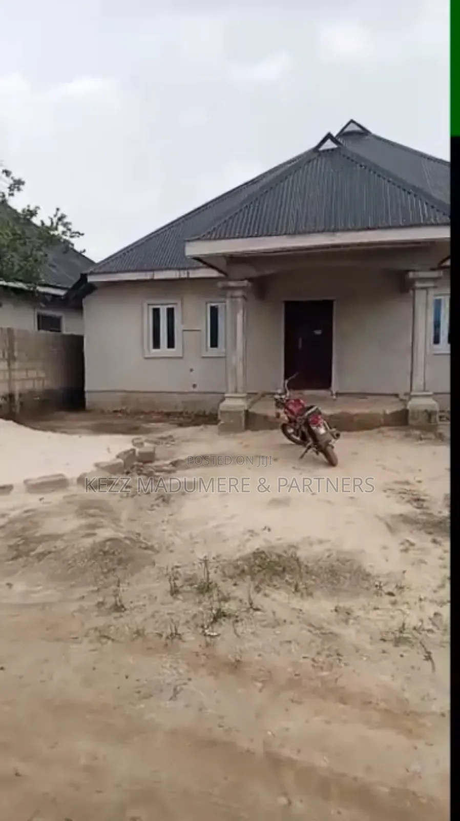6bdrm Bungalow in Rumuekini, Port for sale in Port-Harcourt