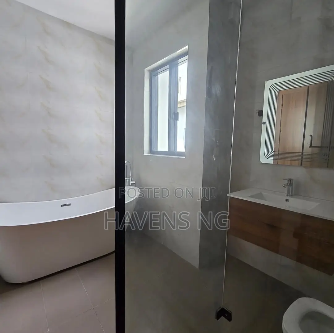 3bdrm Duplex in 1004 for sale in 1004