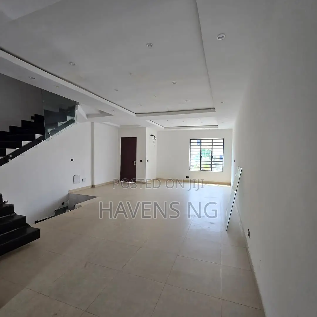 3bdrm Duplex in 1004 for sale in 1004