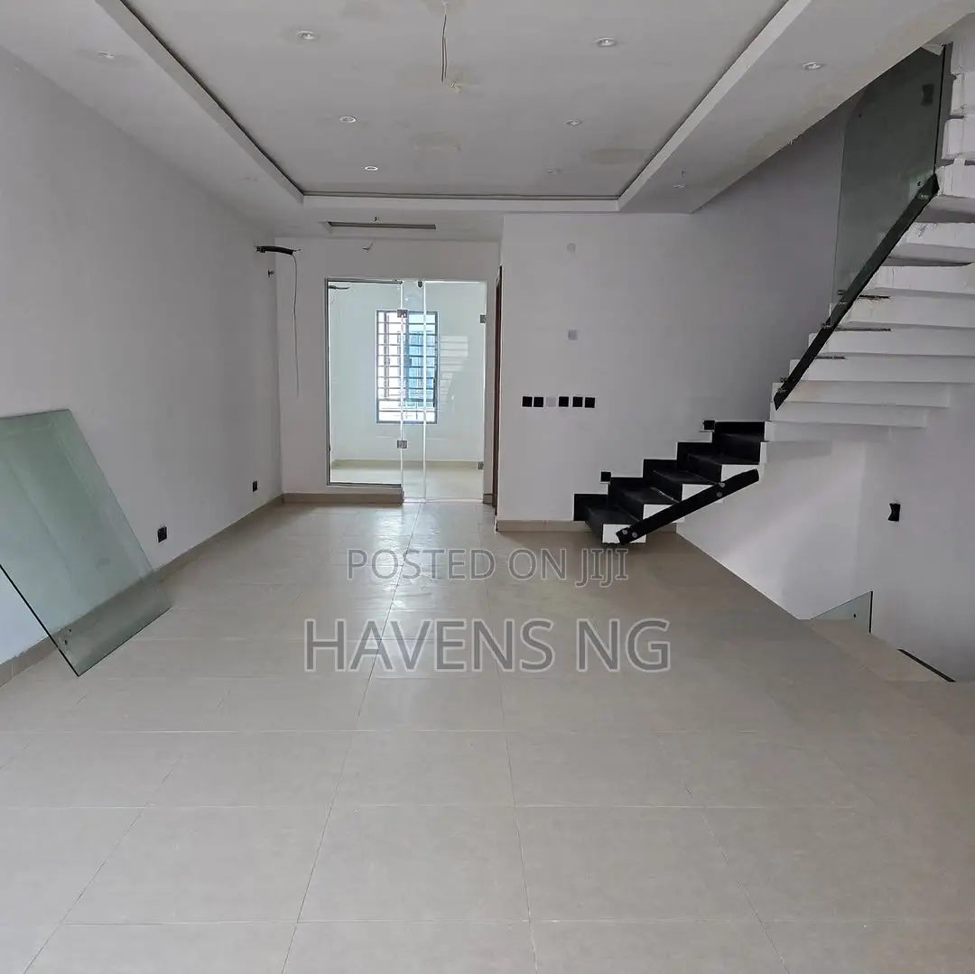3bdrm Duplex in 1004 for sale in 1004