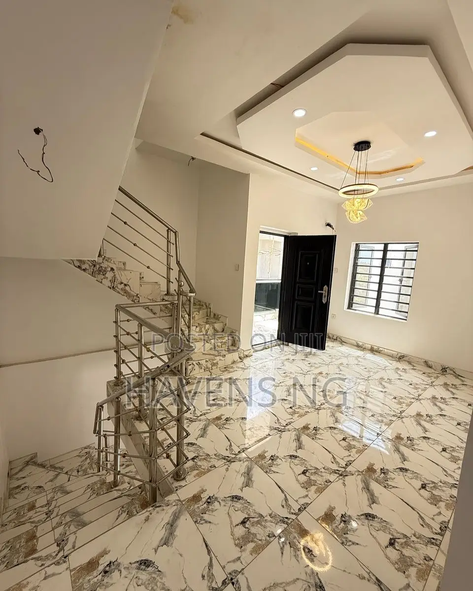 4bdrm Duplex in Abraham Adesanya Estate for sale in Abraham Adesanya Estate