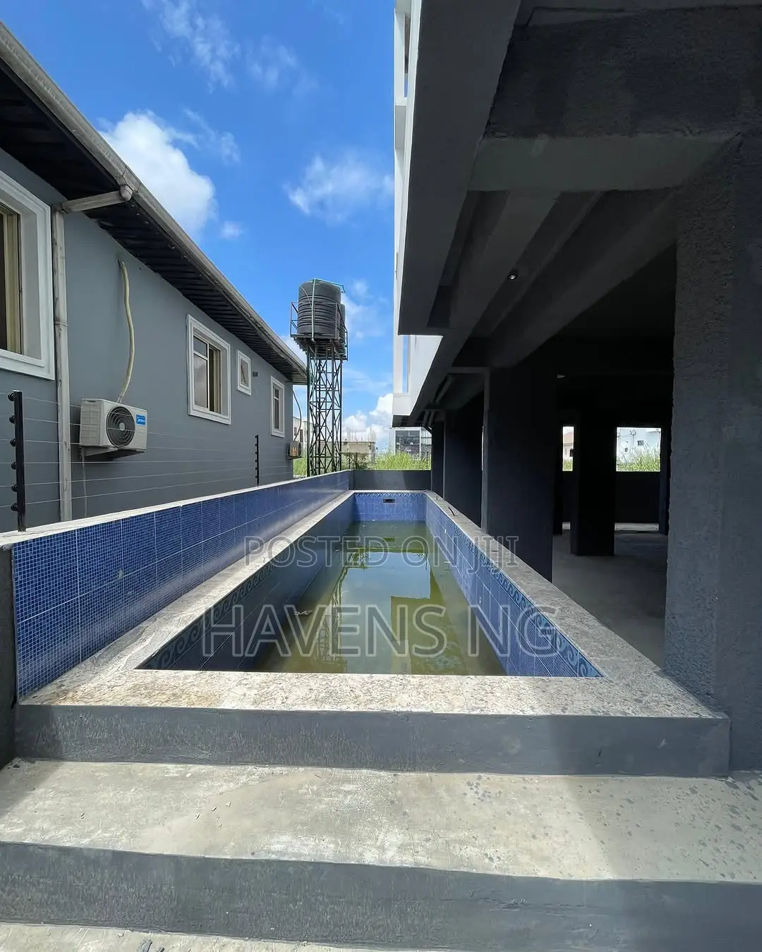 3bdrm Duplex in Ikate for sale in Ikate