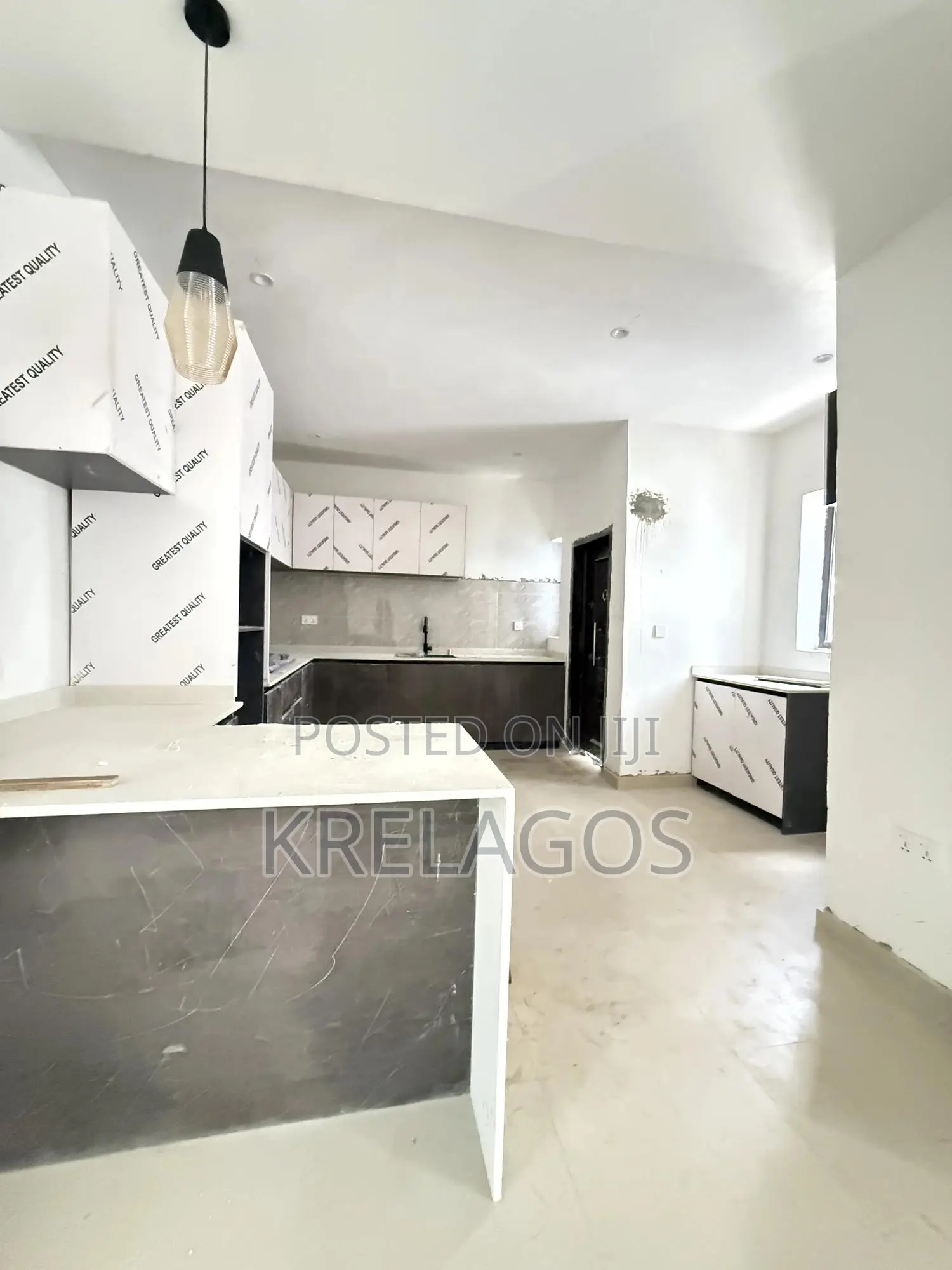 4bdrm Duplex in Lekki Phase 1 for sale in Lekki Phase 1