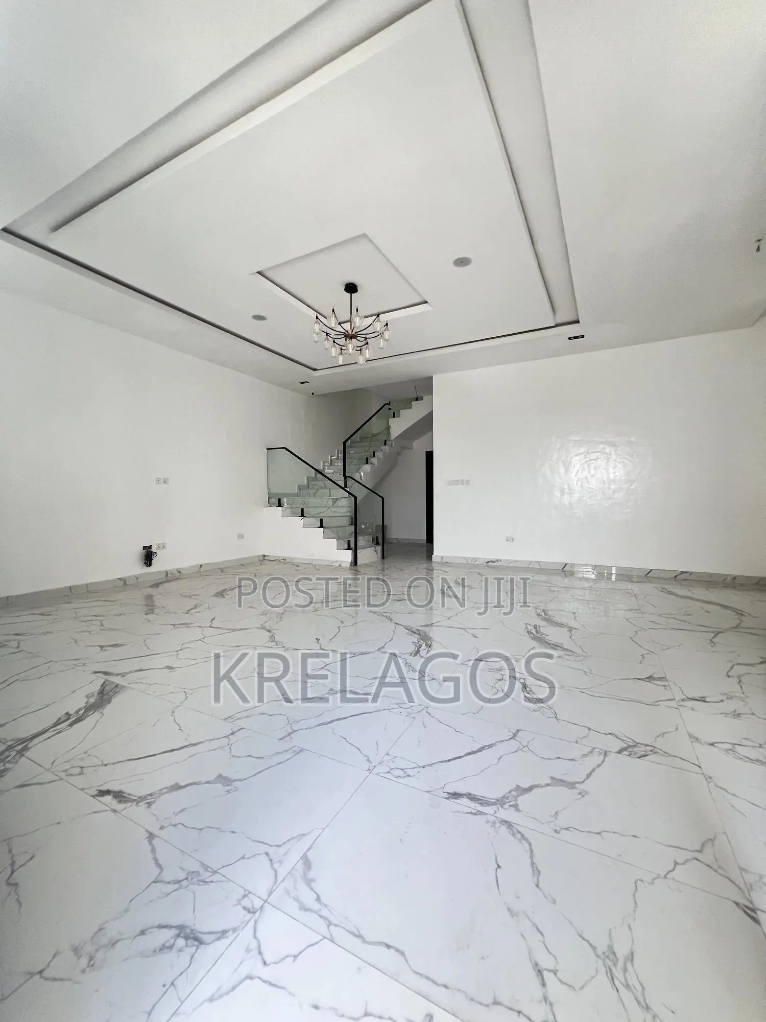 4bdrm Duplex in Orchid, Chevron for sale in Chevron
