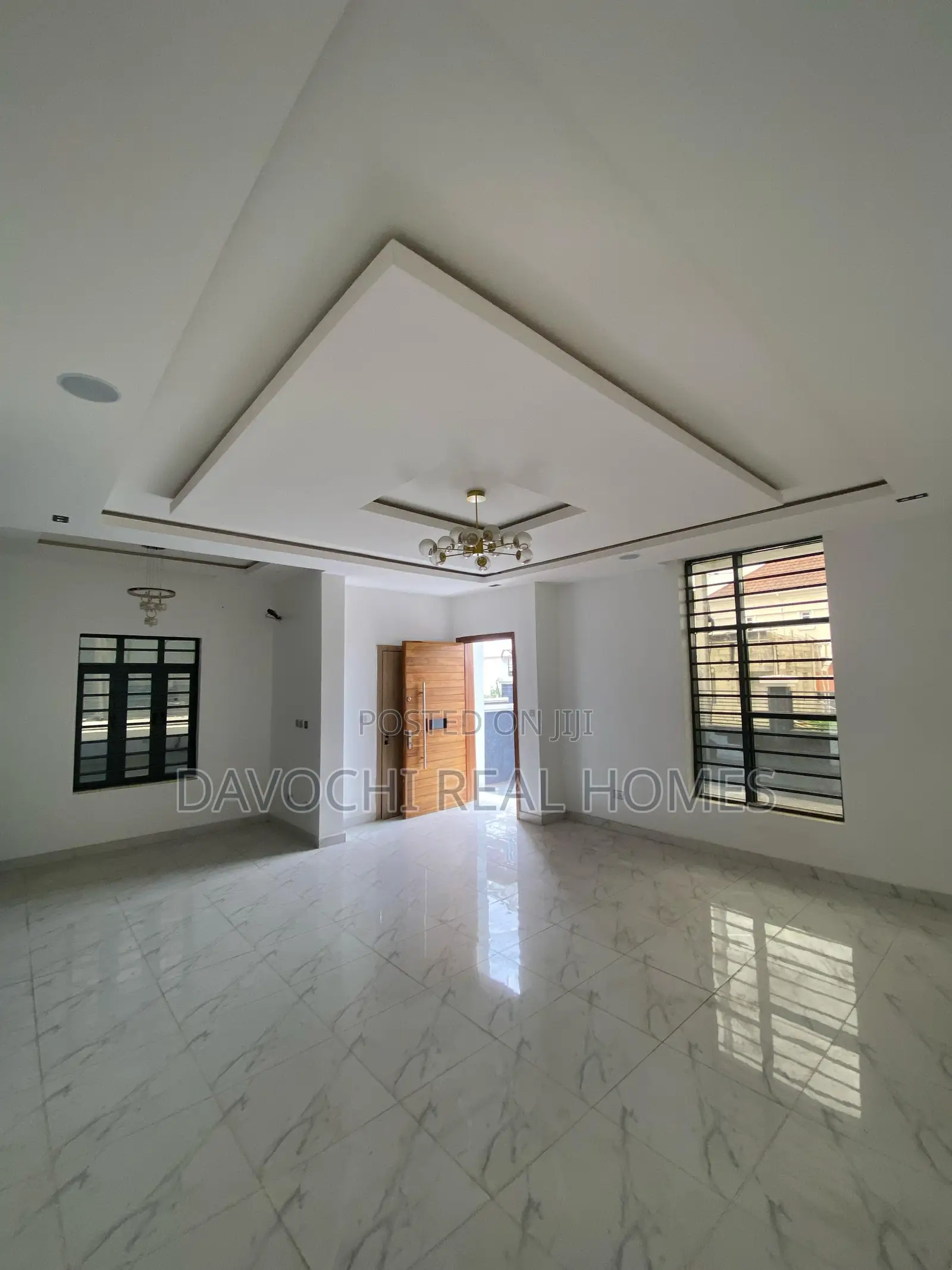 5 Bedroom Detached Duplex for Sale in Agungi