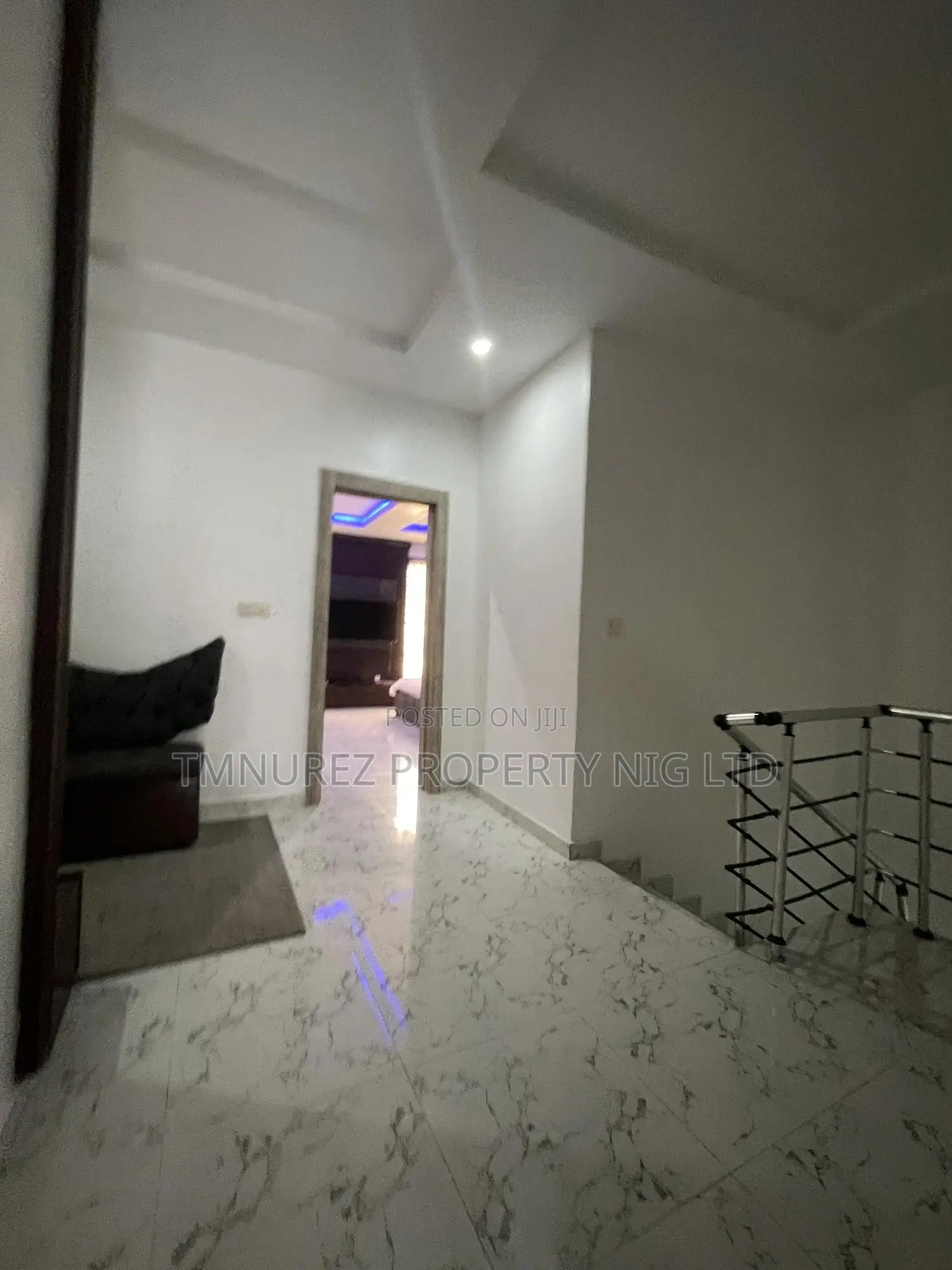 Furnished 4bdrm Duplex in Orchild Road, Chevron for rent in Chevron