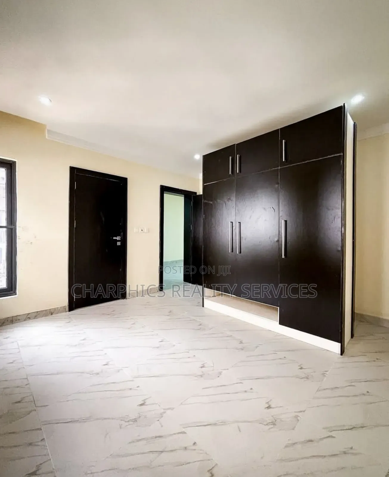 2bdrm Apartment in Victoria Island for sale in Victoria Island