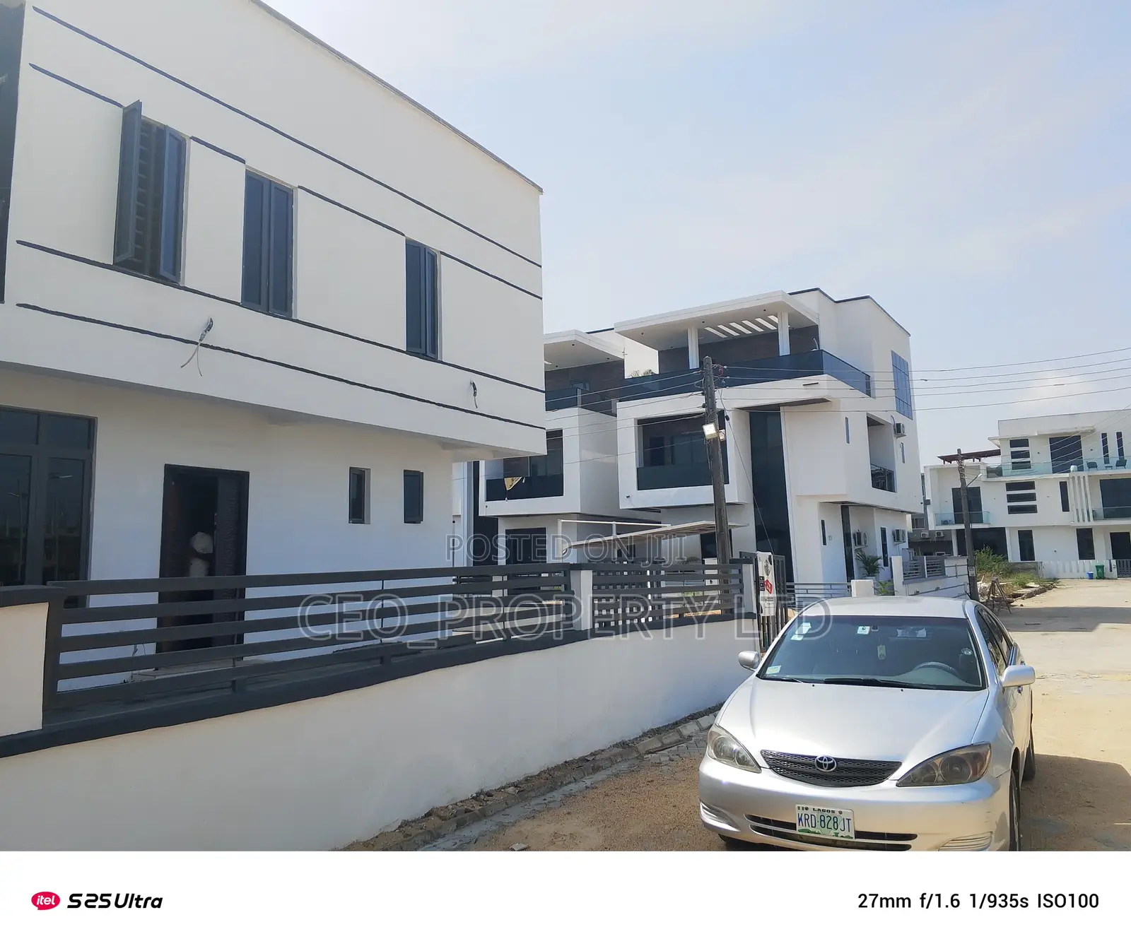 4bdrm Duplex in Ocean Bay Estate, Ikate-Elegushi for sale in Ikate-Elegushi