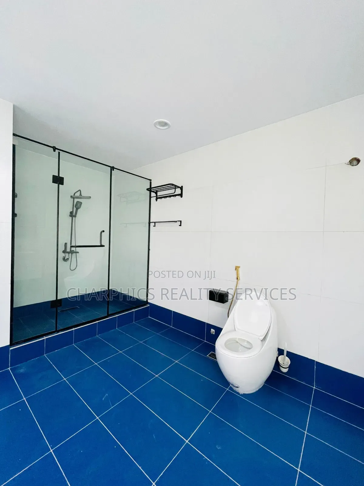 4bdrm Duplex in Banana Island for sale in Banana Island