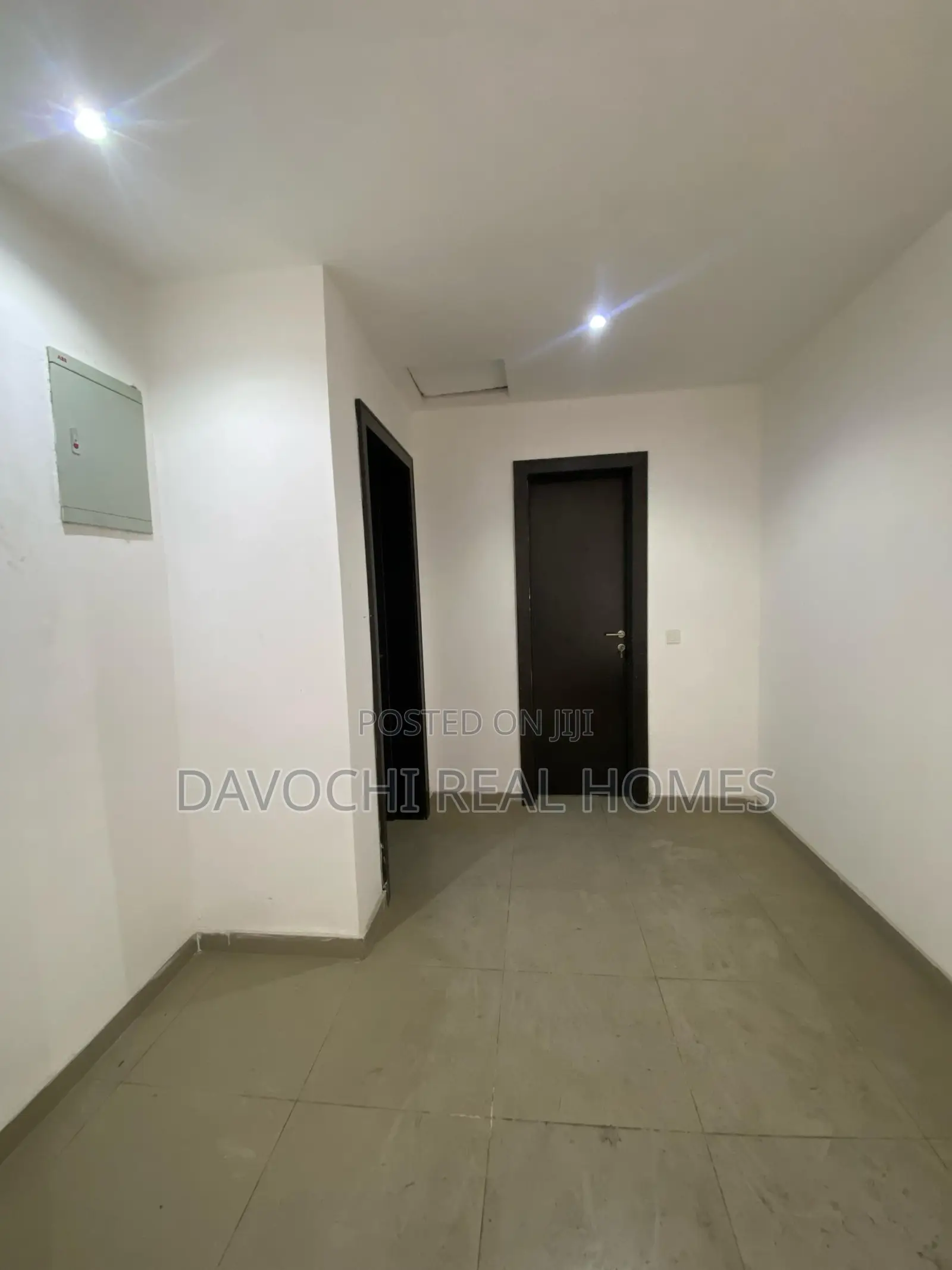 4 Bedroom Terrace Duplex for Sale in Chevron