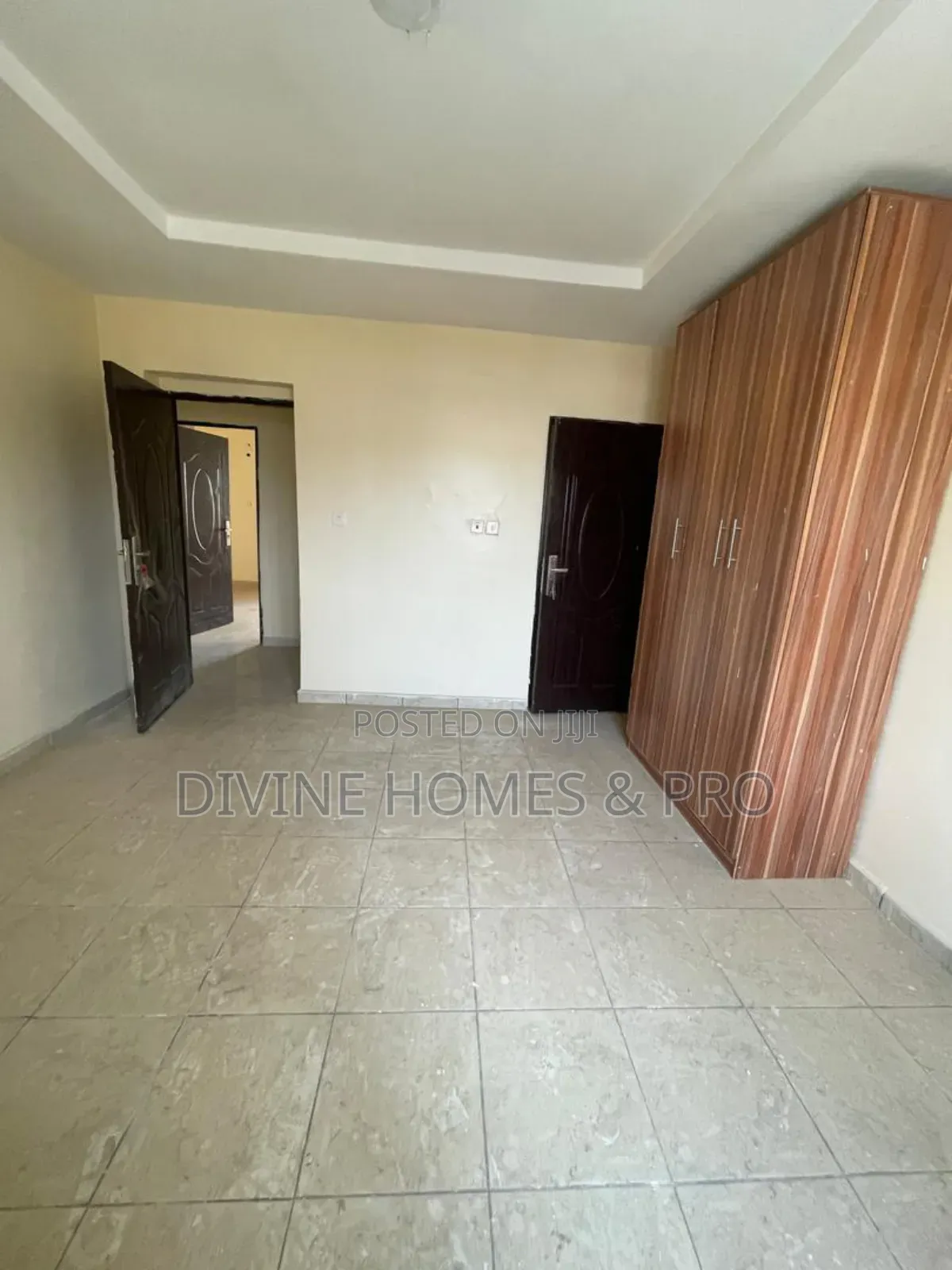 4bdrm Duplex in Life Camp for sale in Life Camp