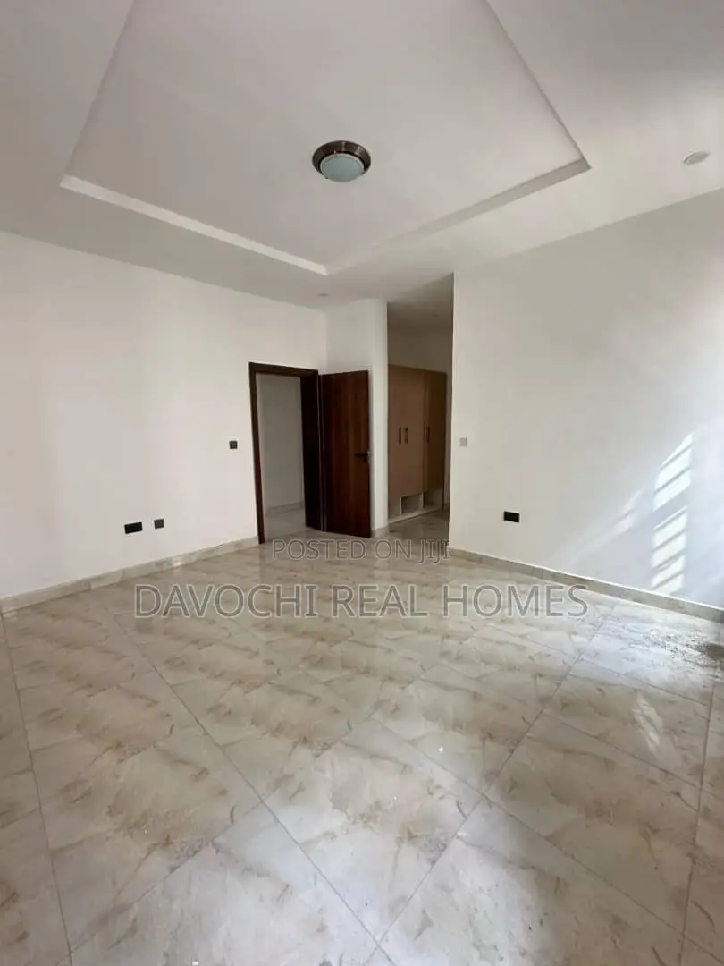 4bdrm Duplex in Ikota, Lekki for rent in Ikota