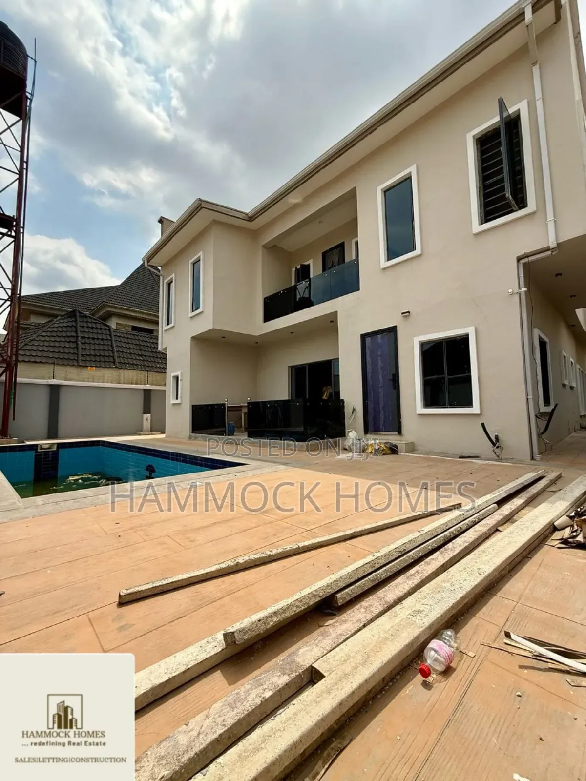 7bdrm Duplex in Kolapo Ishola Gra, Akobo for sale in Akobo